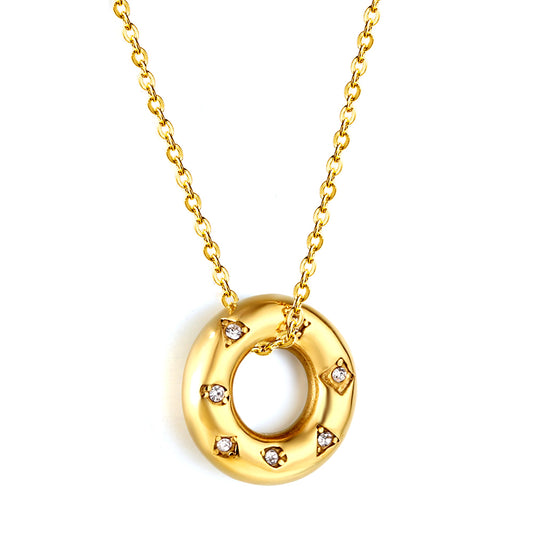 Circle pendant Necklace with zirconia